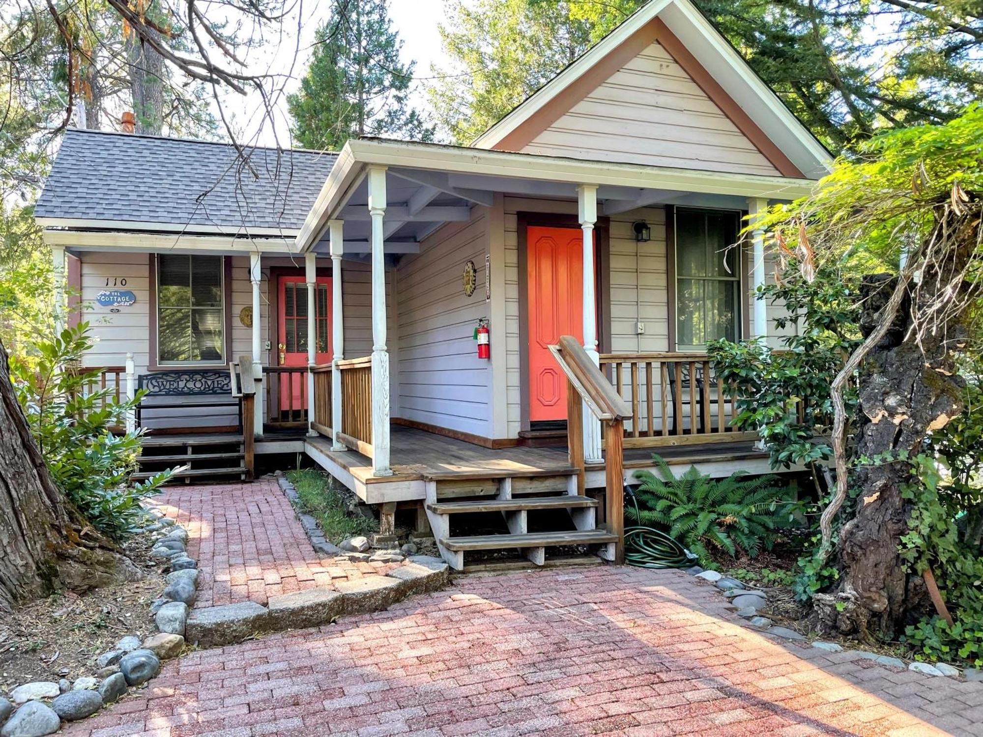 Outside Inn Nevada City Quarto foto